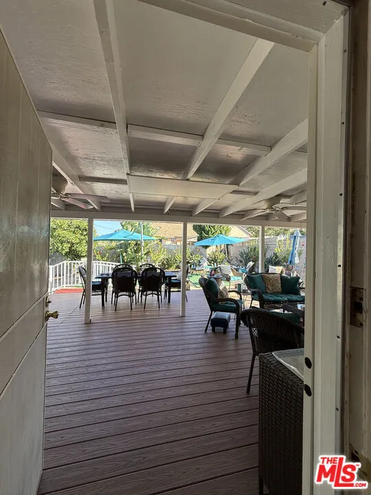 3810 S Dunsmuir Avenue, Los Angeles, California 90008 home-pic-24